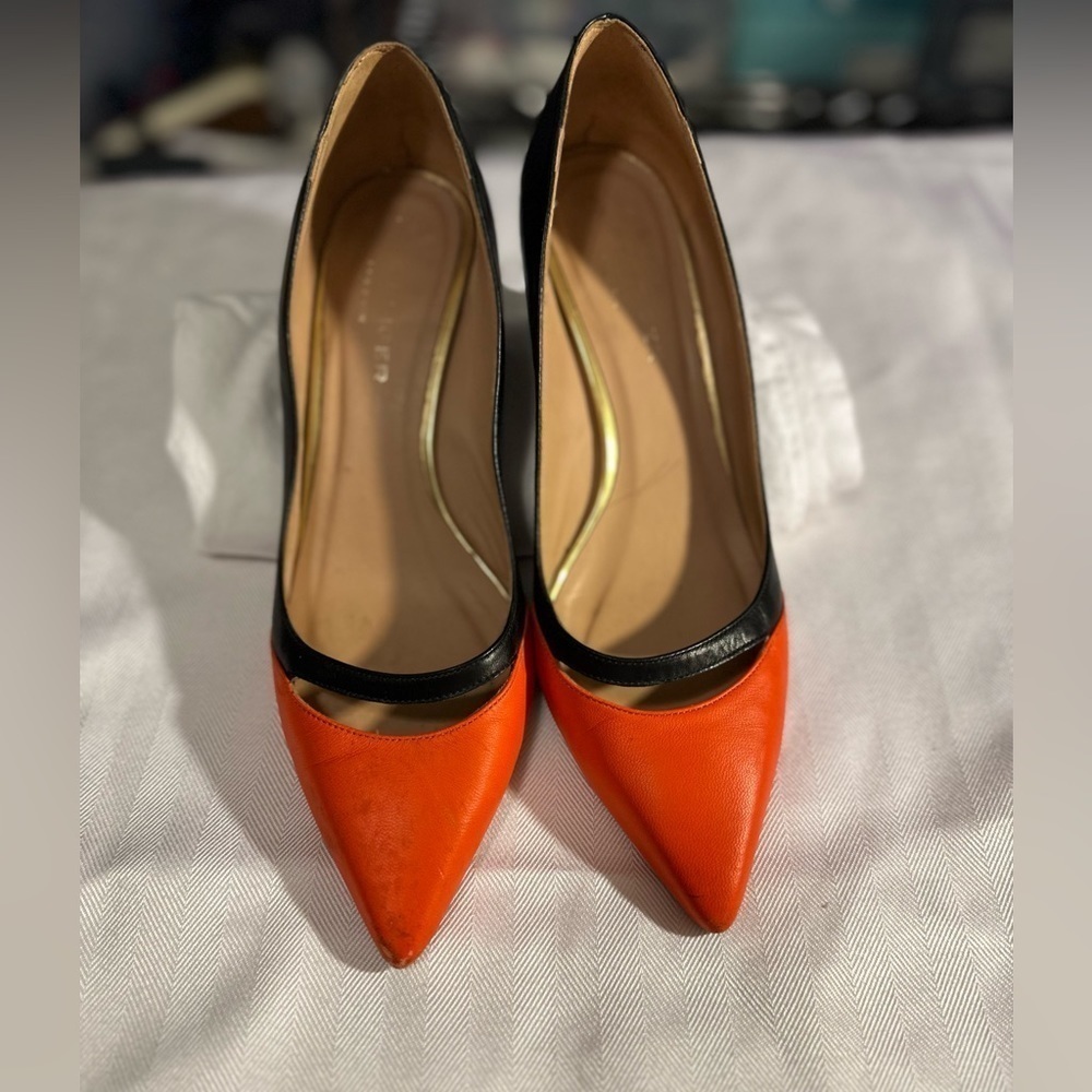 kurt geiger shoes Red & Black with a Kitten heel Size-9.5
